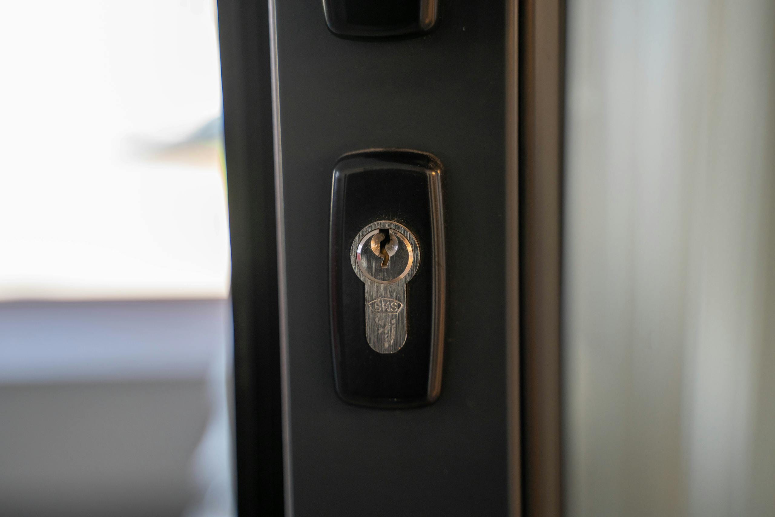 What kind of door lock is more secure — deadbolt lock on a residential front door in Denver